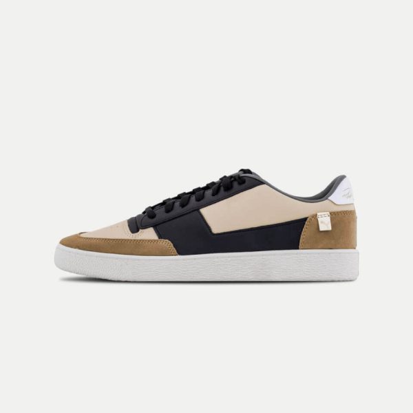 Men's Earth-Tone Sneaker